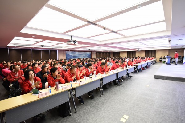 順勢拼搶，上藥控股銷售大會創(chuàng)贏未來